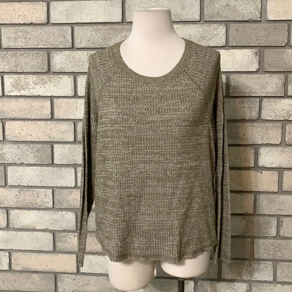 3for$20 light sweater small